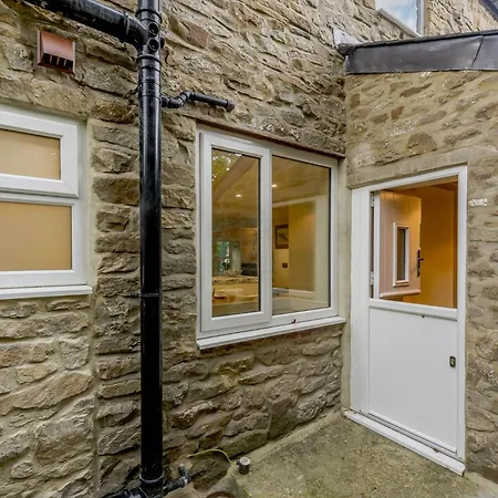 Holiday home 3 Bed In Leyburn 89746 Spennithorne