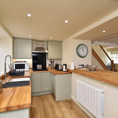 Holiday home 3 Bed In Leyburn 89746 Spennithorne