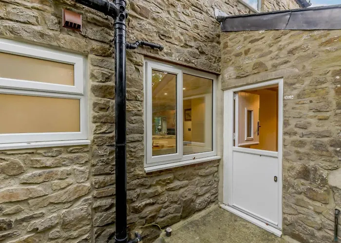 3 Bed In Leyburn Oc-89746 *