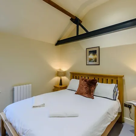 3 Bed In Leyburn 89746 Spennithorne